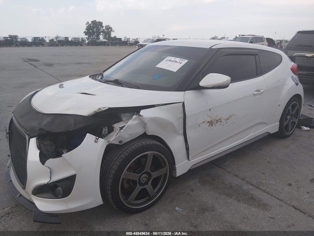 2015 Hyundai Veloster Turbo მანქანა იყიდება აუქციონზე, vin: KMHTC6AE2FU228094, აუქციონის ნომერი: 45849634