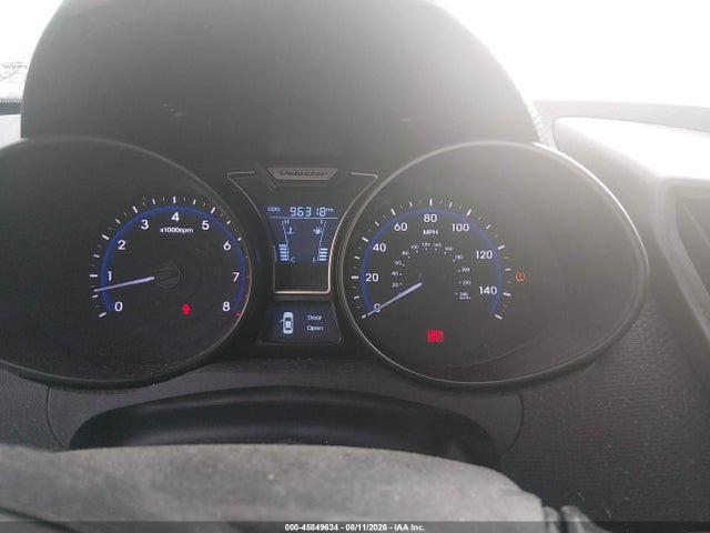 2015 Hyundai Veloster Turbo მანქანა იყიდება აუქციონზე, vin: KMHTC6AE2FU228094, აუქციონის ნომერი: 45849634
