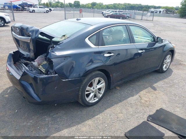 2015 Nissan Altima 2.5 Sl მანქანა იყიდება აუქციონზე, vin: 1N4AL3AP9FN868461, აუქციონის ნომერი: 45849637