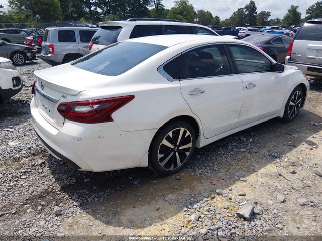 Продажа на аукционе авто 2018 Nissan Altima 2.5 Sr, vin: 1N4AL3AP0JC116667, номер лота: 45849657