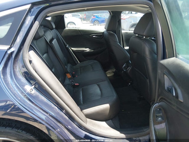 1G1ZE5SX4MF089826 Chevrolet Malibu Fwd Premier