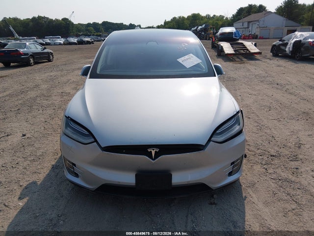 Auction sale of the 2017 Tesla Model X 100d/75d/90d, vin: 5YJXCDE27HF056165, lot number: 45849675