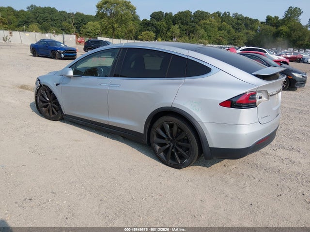 Tesla Model X 100d/75d/90d 2017 5YJXCDE27HF056165 Image 3