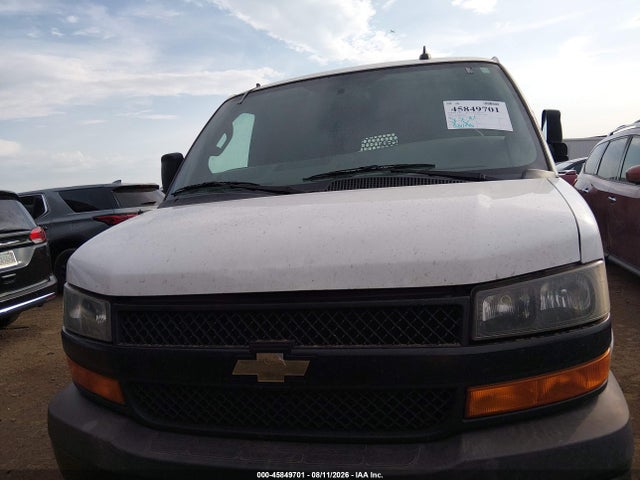 Chevrolet Express 2500 Work Van 2018 1GCWGAFP5J1314769 Image 6