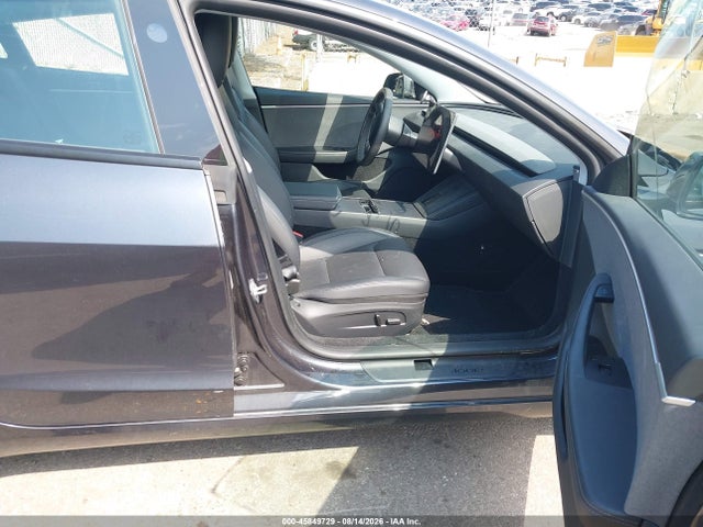 2025 Tesla Model 3 Long Range Rear-wheel Drive/standard Rear-wheel Drive მანქანა იყიდება აუქციონზე, vin: 5YJ3E1EA7SF993765, აუქციონის ნომერი: 45849729