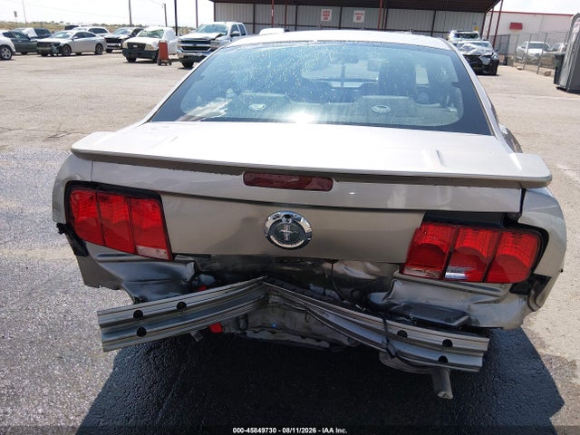 2008 Ford Mustang V6 Deluxe/v6 Premium მანქანა იყიდება აუქციონზე, vin: 1ZVHT80N985153945, აუქციონის ნომერი: 45849730