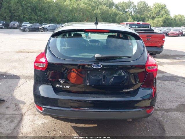 45849762 :رقم المزاد ، 1FADP3K29GL319537 vin ، 2016 Ford Focus Se مزاد بيع