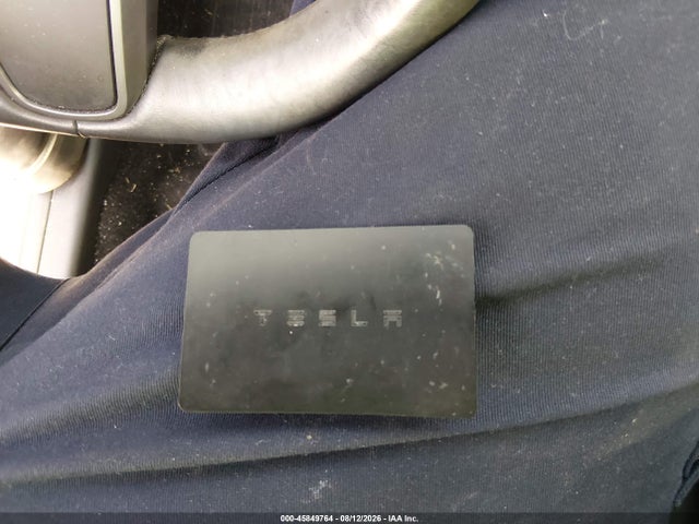 45849764 :رقم المزاد ، 5YJ3E1EA6JF007365 vin ، 2018 Tesla Model 3 Long Range/mid Range مزاد بيع