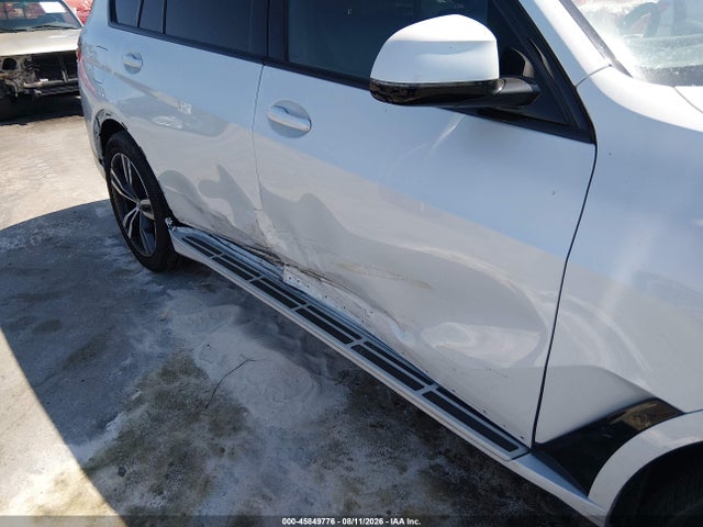 2027 Bmw X7 მანქანა იყიდება აუქციონზე, vin: 5UX23EM02V9487159, აუქციონის ნომერი: 45849776