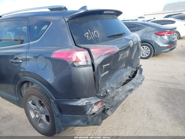 Продажа на аукционе авто 2018 Toyota Rav4 Le, vin: JTMZFREV6JJ190638, номер лота: 45849795
