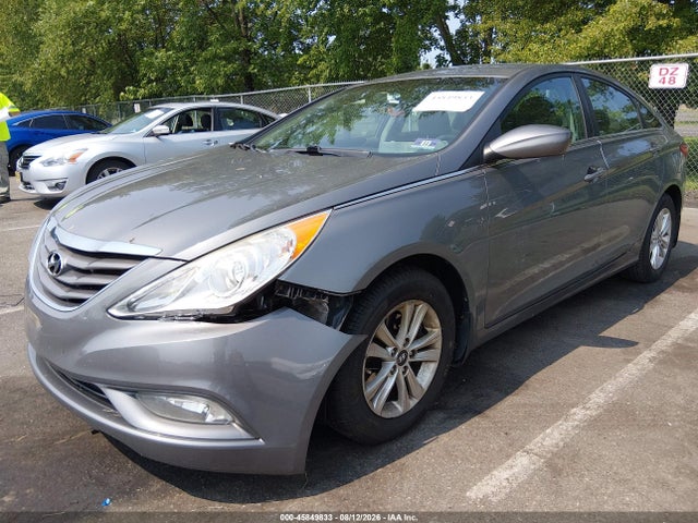 Продажа на аукционе авто 2013 Hyundai Sonata Gls, vin: 5NPEB4AC6DH800889, номер лота: 45849833