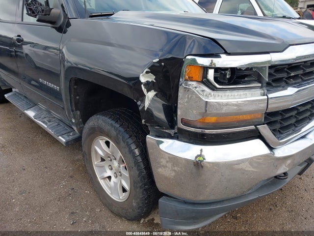 45849849 :رقم المزاد ، 3GCUKREH1JG135516 vin ، 2018 Chevrolet Silverado 1500 1lt مزاد بيع