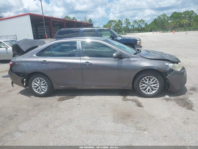 Aukcja sprzedaży 2017 Toyota Camry Le, vin: 4T1BF1FK7HU705268, numer aukcji: 45849853