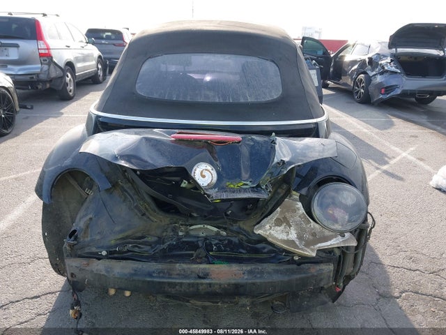 2004 Volkswagen New Beetle Gls მანქანა იყიდება აუქციონზე, vin: 3VWCM31Y44M351985, აუქციონის ნომერი: 45849983