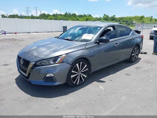 45850006 :رقم المزاد ، 1N4BL4CV8MN354698 vin ، 2021 Nissan Altima Sr Fwd مزاد بيع