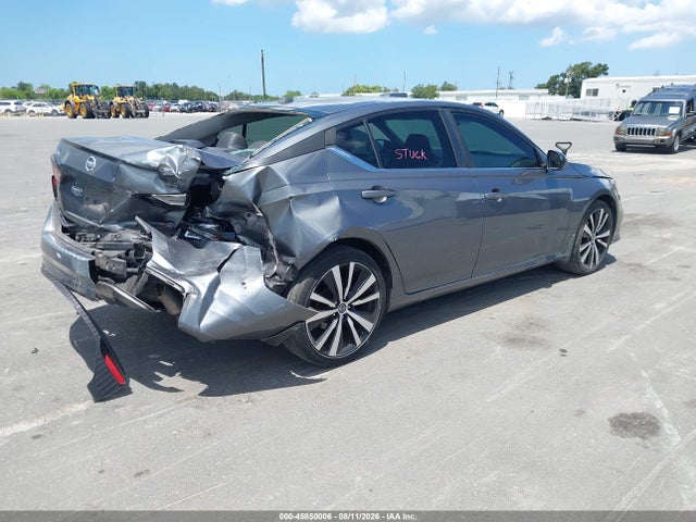 45850006 :رقم المزاد ، 1N4BL4CV8MN354698 vin ، 2021 Nissan Altima Sr Fwd مزاد بيع