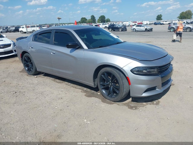 Продаж на аукціоні авто 2017 Dodge Charger Se Rwd, vin: 2C3CDXBG3HH584135, номер лоту: 45850020