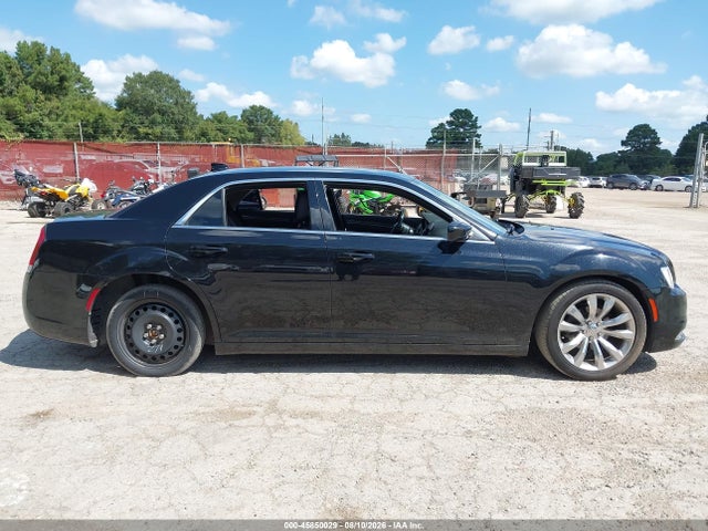 2019 Chrysler 300 Touring მანქანა იყიდება აუქციონზე, vin: 2C3CCAAG4KH728834, აუქციონის ნომერი: 45850029