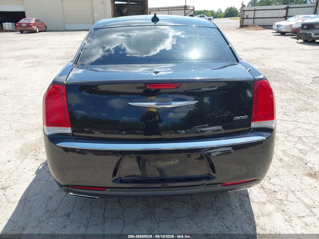 2019 Chrysler 300 Touring მანქანა იყიდება აუქციონზე, vin: 2C3CCAAG4KH728834, აუქციონის ნომერი: 45850029