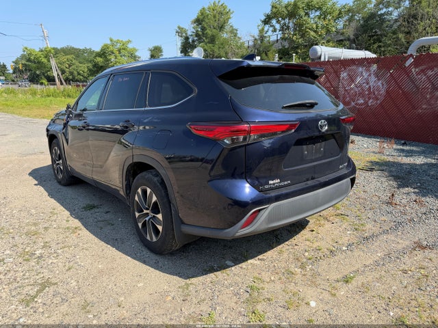 Продаж на аукціоні авто 2020 Toyota Highlander Xle, vin: 5TDGZRBHXLS512460, номер лоту: 45850035