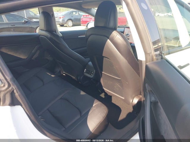 Продаж на аукціоні авто 2022 Tesla Model 3 Long Range Dual Motor All-wheel Drive, vin: 5YJ3E1EB2NF192979, номер лоту: 45850052
