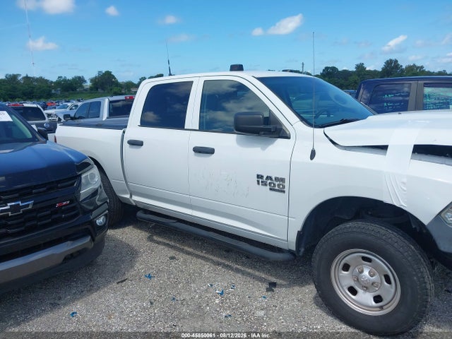 Продаж на аукціоні авто 2019 Ram 1500 Classic Tradesman  4x4 5'7 Box, vin: 1C6RR7KGXKS548747, номер лоту: 45850061