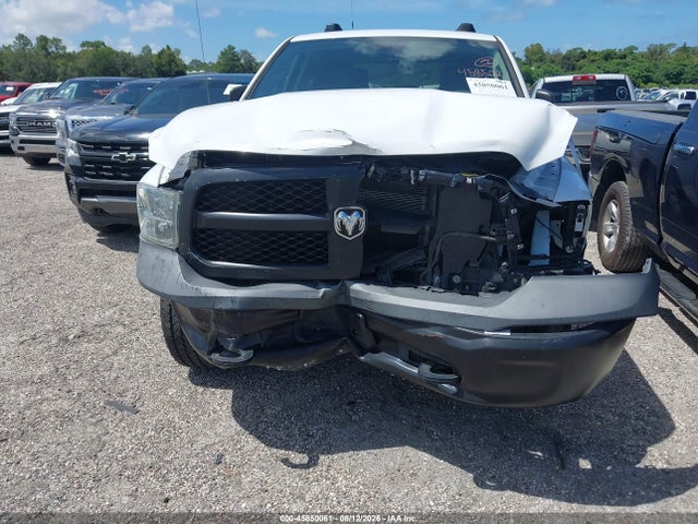 Продаж на аукціоні авто 2019 Ram 1500 Classic Tradesman  4x4 5'7 Box, vin: 1C6RR7KGXKS548747, номер лоту: 45850061