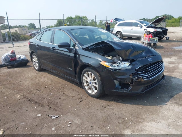 Auction sale of the 2019 Ford Fusion Hybrid Se, vin: 3FA6P0LU7KR197178, lot number: 45850087