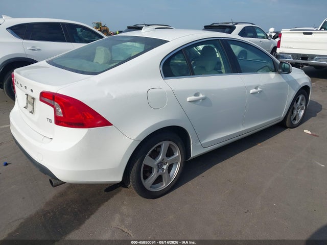 Aukcja sprzedaży 2012 Volvo S60 T5, vin: YV1622FS3C2043386, numer aukcji: 45850091