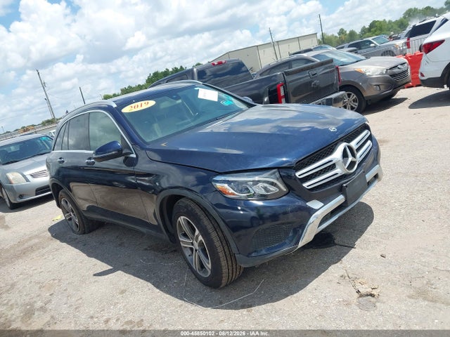 45850102 :رقم المزاد ، WDC0G4KB5KF623187 vin ، 2019 Mercedes-benz Glc 300 4matic مزاد بيع
