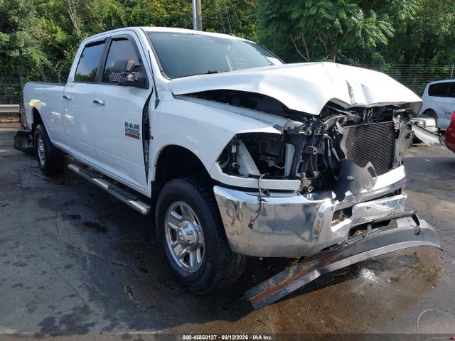 45850127 :رقم المزاد ، 3C6UR5JL0FG509742 vin ، 2015 Ram 2500 Slt مزاد بيع