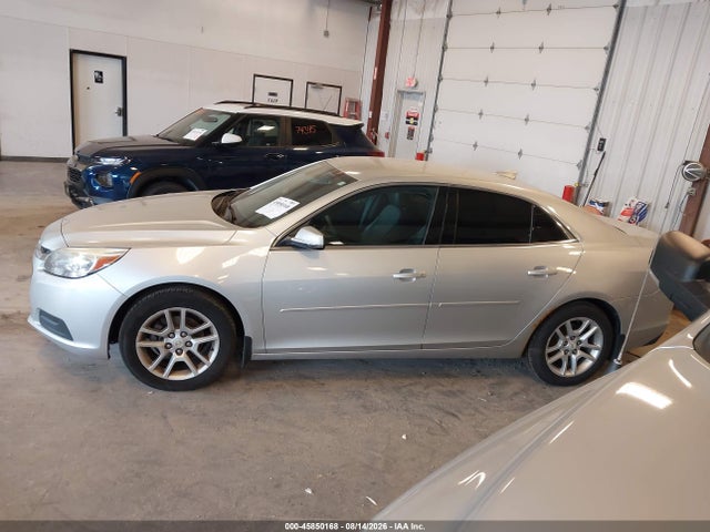 2015 Chevrolet Malibu 1lt მანქანა იყიდება აუქციონზე, vin: 1G11C5SL7FU132084, აუქციონის ნომერი: 45850168