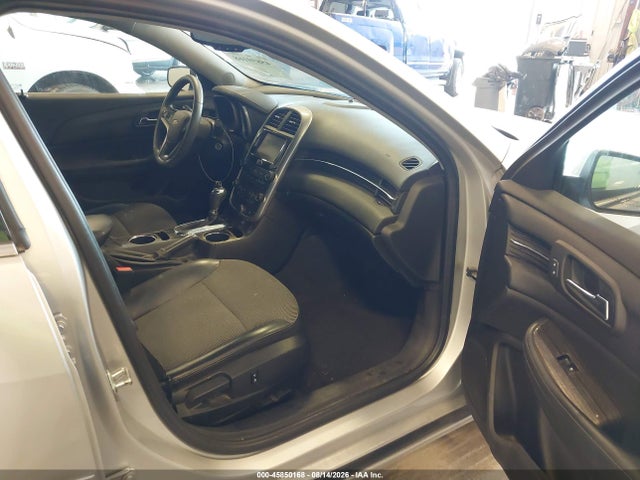 2015 Chevrolet Malibu 1lt მანქანა იყიდება აუქციონზე, vin: 1G11C5SL7FU132084, აუქციონის ნომერი: 45850168