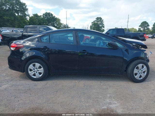 Aukcja sprzedaży 2017 Kia Forte Lx, vin: 3KPFK4A73HE125181, numer aukcji: 45850170