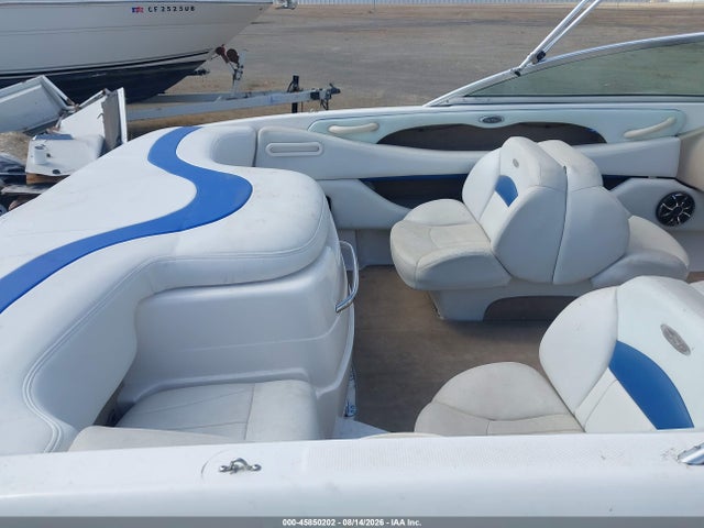 45850202 :رقم المزاد ، FGB21371G102 vin ، 2002 Chaparral Other مزاد بيع