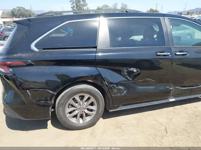 Toyota SIENNA XLE 2023 5TDYRKEC9PS174065 Image 6