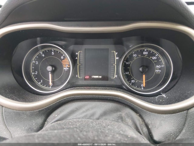 Aukcja sprzedaży 2017 Jeep Cherokee Latitude, vin: 1C4PJMCB5HW633165, numer aukcji: 45850217