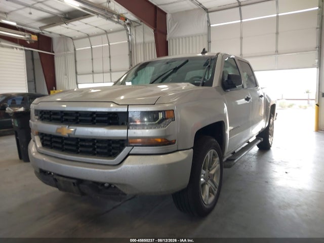 Chevrolet Silverado 1500 Custom 2018 3GCUKPEC3JG608132 Image 2