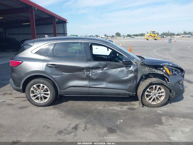 Ford ESCAPE SE 2020 1FMCU9G67LUC61909 Image 13