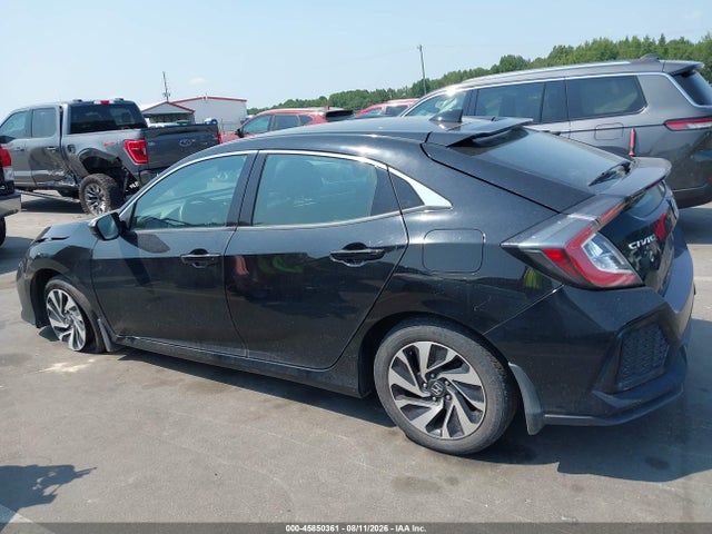 45850361 :رقم المزاد ، SHHFK7H20JU220095 vin ، 2018 Honda Civic Lx مزاد بيع