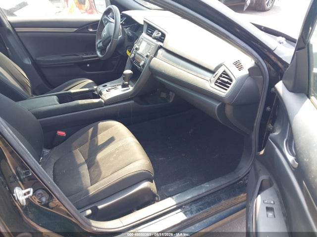 45850361 :رقم المزاد ، SHHFK7H20JU220095 vin ، 2018 Honda Civic Lx مزاد بيع
