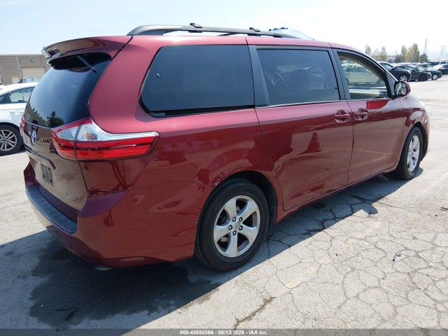 5TDKK3DC0FS671702 Toyota Sienna Le 8 Passenger