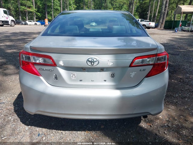 45850459 :رقم المزاد ، 4T1BF1FK4EU313389 vin ، 2014 Toyota Camry Le مزاد بيع