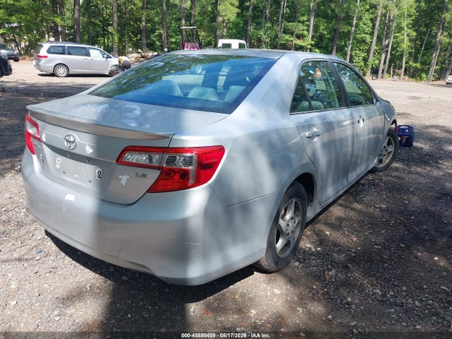 45850459 :رقم المزاد ، 4T1BF1FK4EU313389 vin ، 2014 Toyota Camry Le مزاد بيع