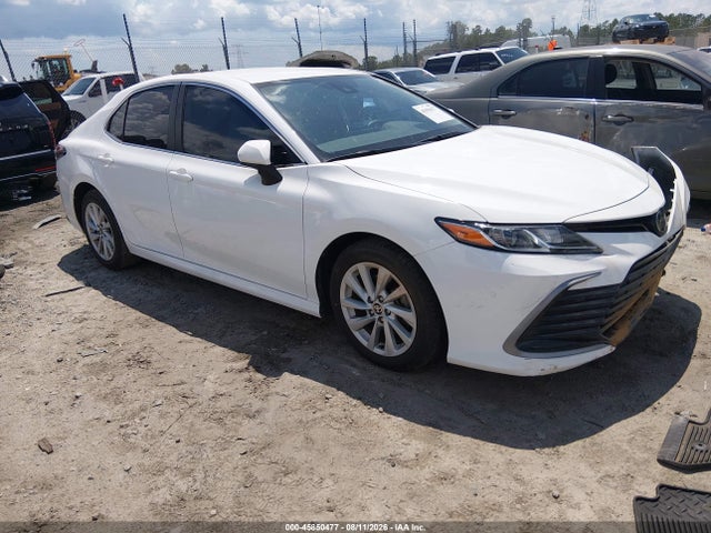 2024 Toyota Camry Le მანქანა იყიდება აუქციონზე, vin: 4T1C11AK5RU222776, აუქციონის ნომერი: 45850477