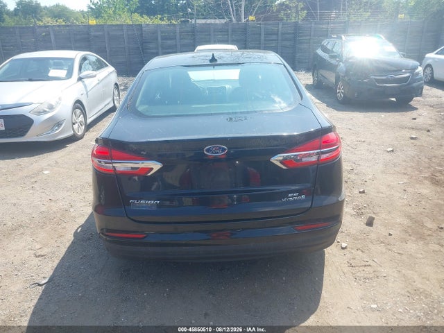 3FA6P0LU6KR262148 Ford Fusion Hybrid Se