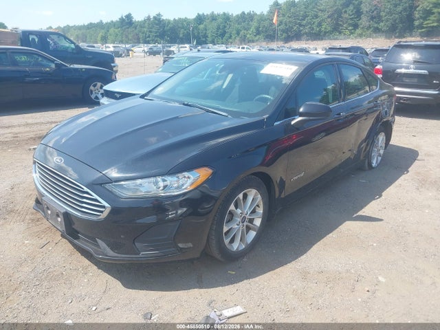 3FA6P0LU6KR262148 Ford Fusion Hybrid Se