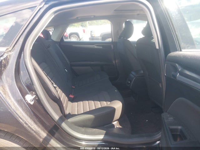 3FA6P0LU6KR262148 Ford Fusion Hybrid Se