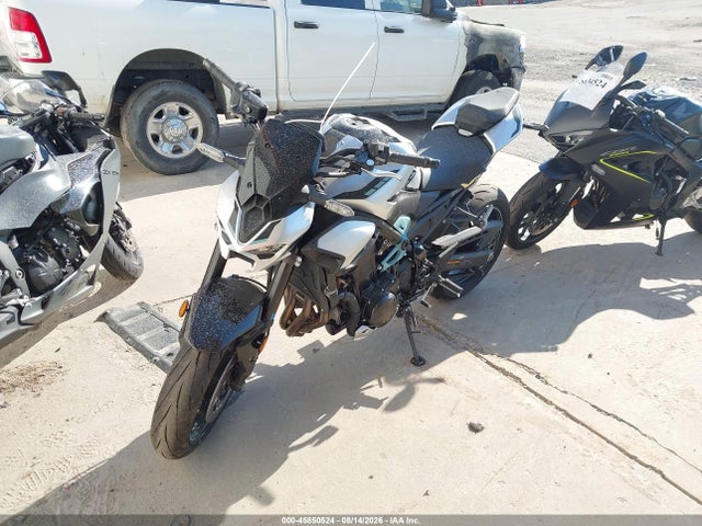 Продаж на аукціоні авто 2025 Kawasaki Zr900 S, vin: ML5ZRDS15SDA04824, номер лоту: 45850524