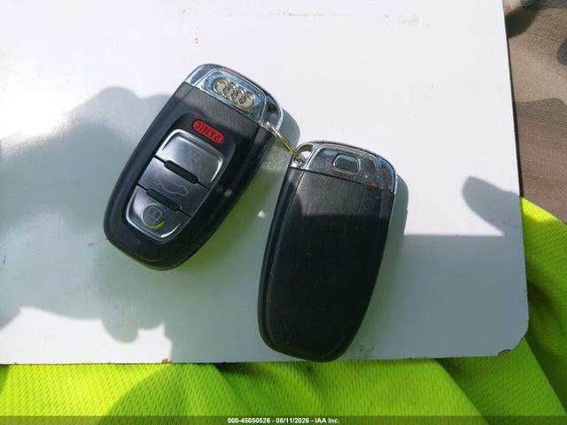 45850526 :رقم المزاد ، WA1LKAFP8AA104470 vin ، 2010 Audi Q5 3.2 Premium مزاد بيع